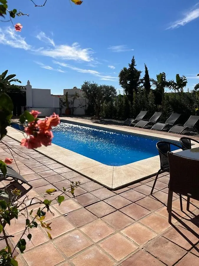 Villa 5 Beds With Private Pool Near Estepona - 5007